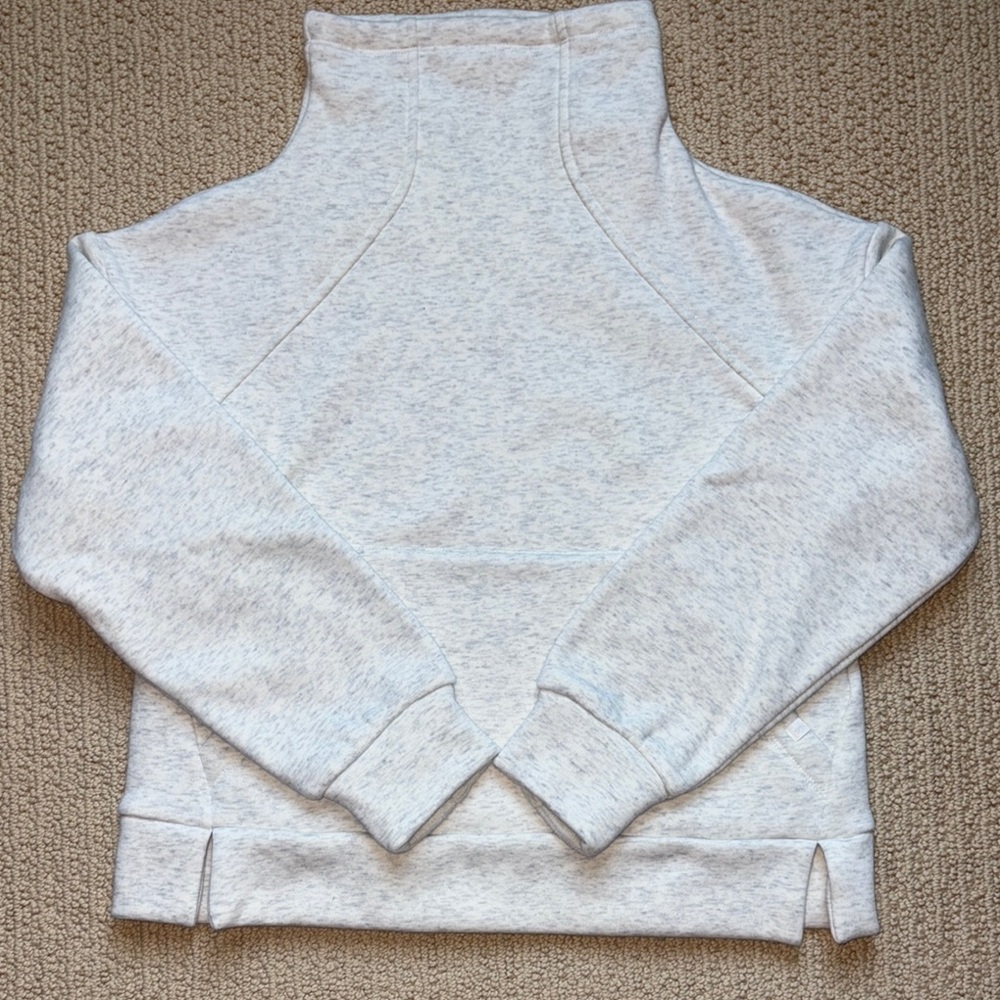 Athleta Kids Light Gray High-Neck Sweatshirt size 8 10 M